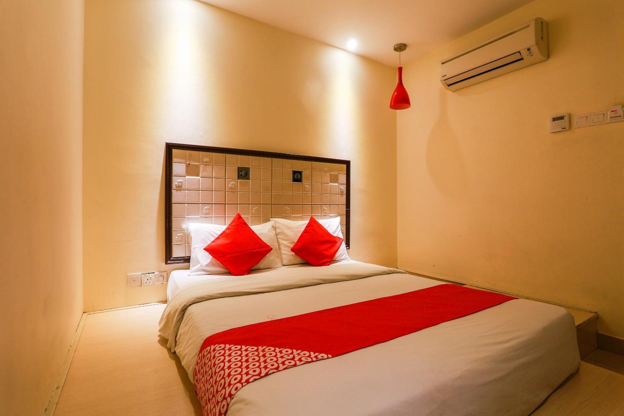 Oyo 90894 Hotel Smc I-City Shah Alam Exterior foto