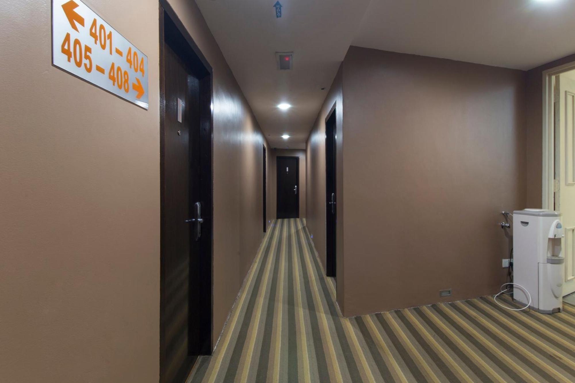 Oyo 90894 Hotel Smc I-City Shah Alam Exterior foto