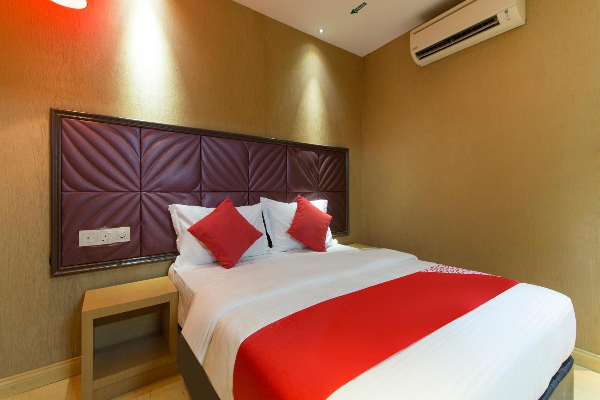 Oyo 90894 Hotel Smc I-City Shah Alam Exterior foto