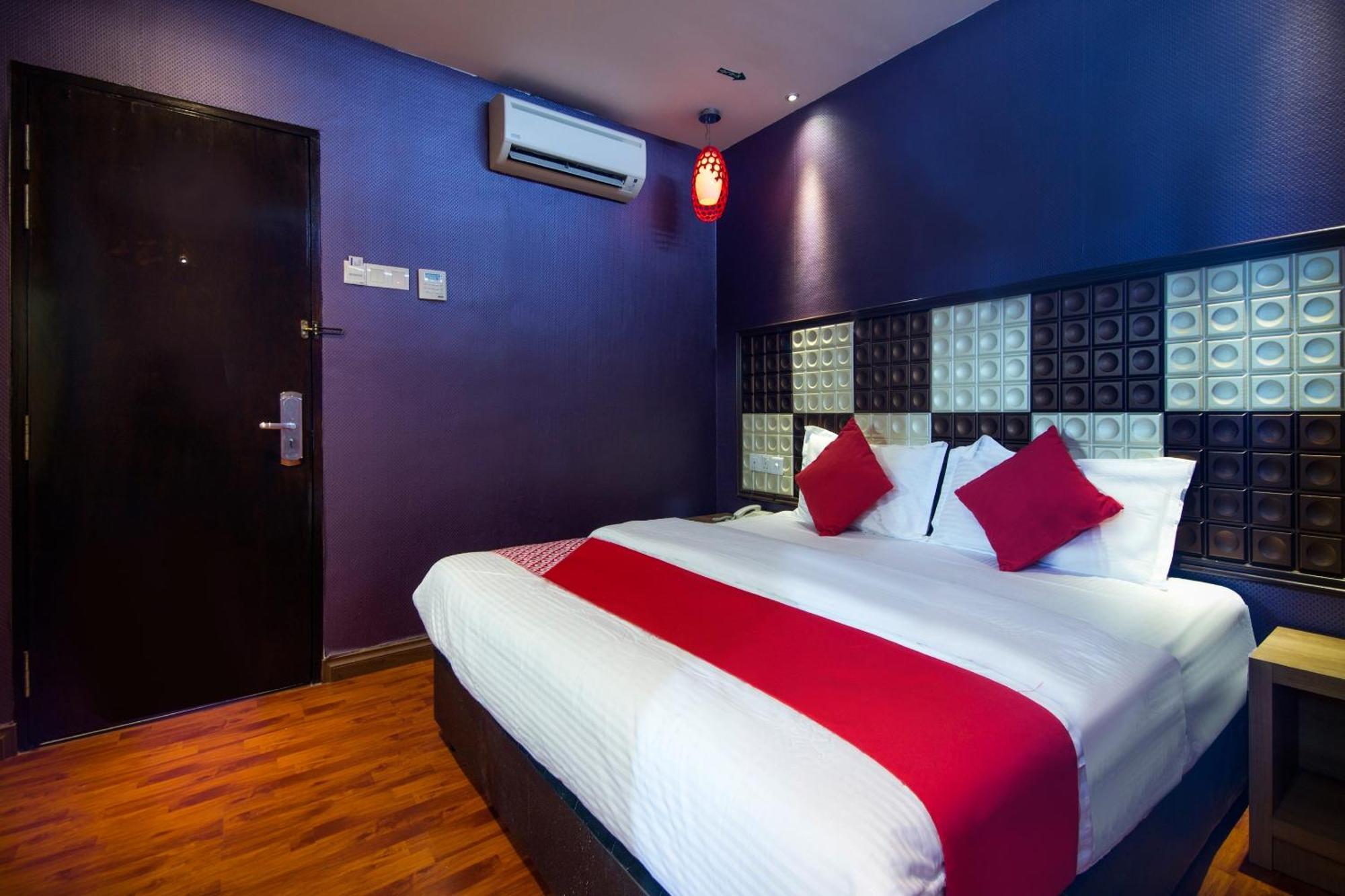 Oyo 90894 Hotel Smc I-City Shah Alam Exterior foto